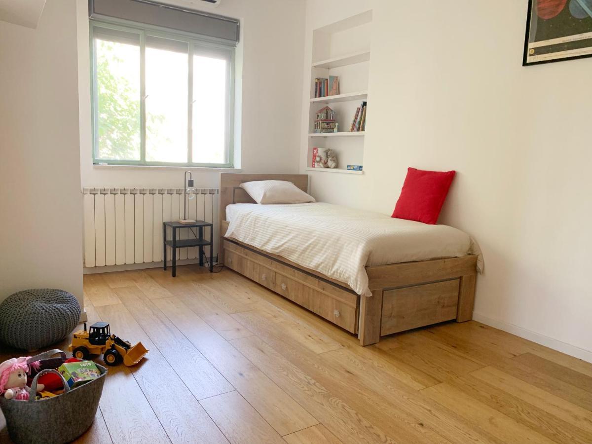 Annie'S Boutique Apartment In 예루살렘 외부 사진