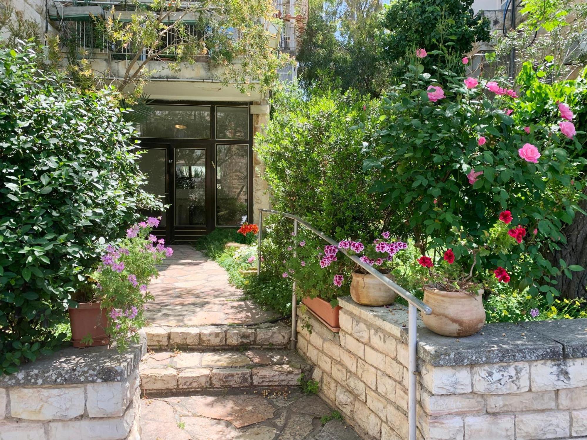 Annie'S Boutique Apartment In 예루살렘 외부 사진